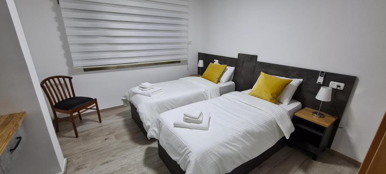 Maria'S Guesthouse - Uphill View Of Nazareth F Екстер'єр фото